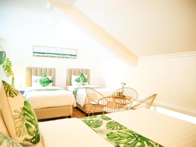 Grand Blue Beach Hotel