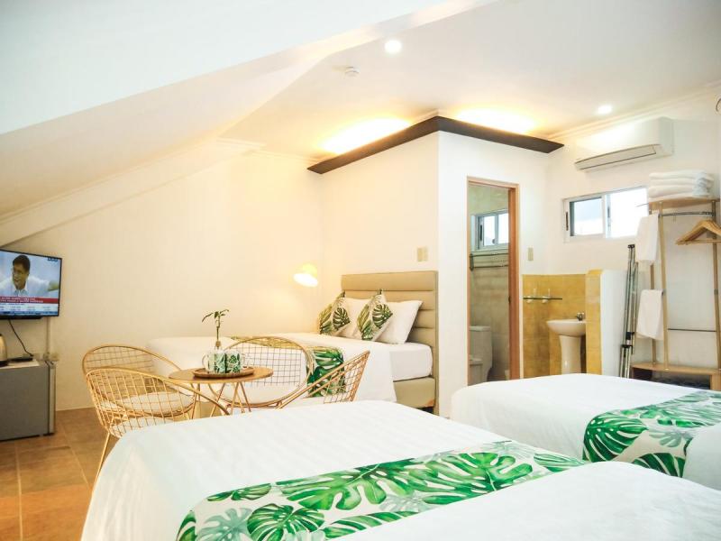 Grand Blue Beach Hotel