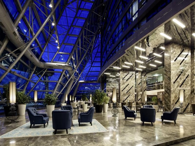 Pullman Istanbul Airport Hotel & Convention Center