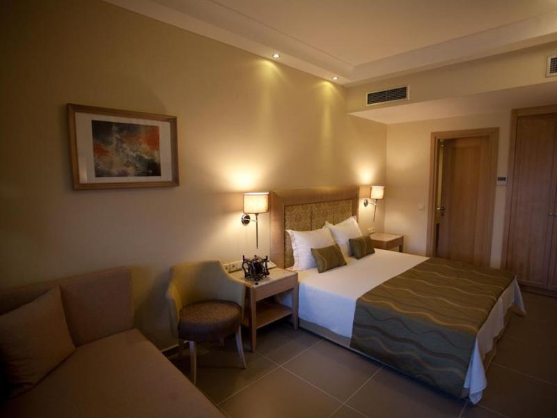 Bomo Danai Hotel & SPA
