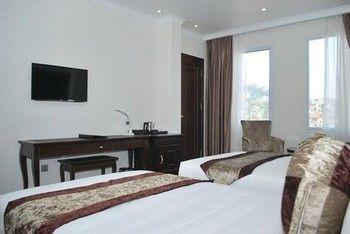 City Bay Palace Hotel