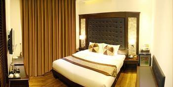 City Bay Palace Hotel