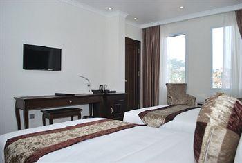 City Bay Palace Hotel