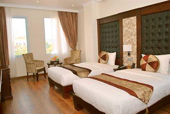 City Bay Palace Hotel