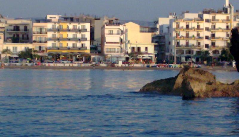 Danaos Hotel