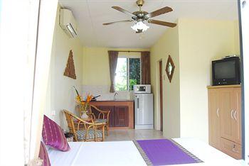 Chez Charly Bungalow