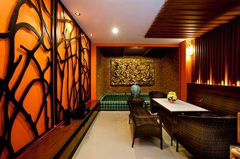 Deva Patong Suites Hotel