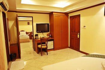 Baan SS Karon