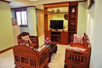 Baan SS Karon
