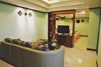 Baan SS Karon