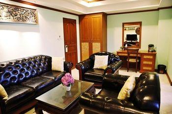 Baan SS Karon