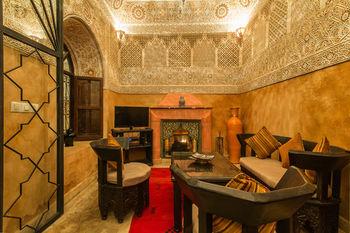Riad Nasreen