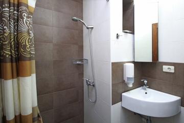 Отель Yerevan Hostel Армения, Ереван, фото 11