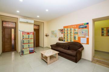 Отель Yerevan Hostel Армения, Ереван, фото 17
