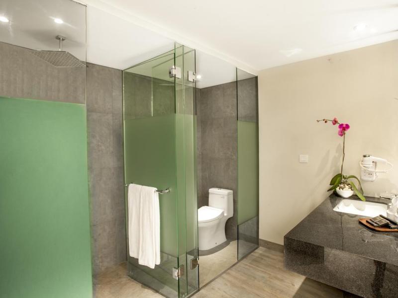 Daun Bali Seminyak Hotel