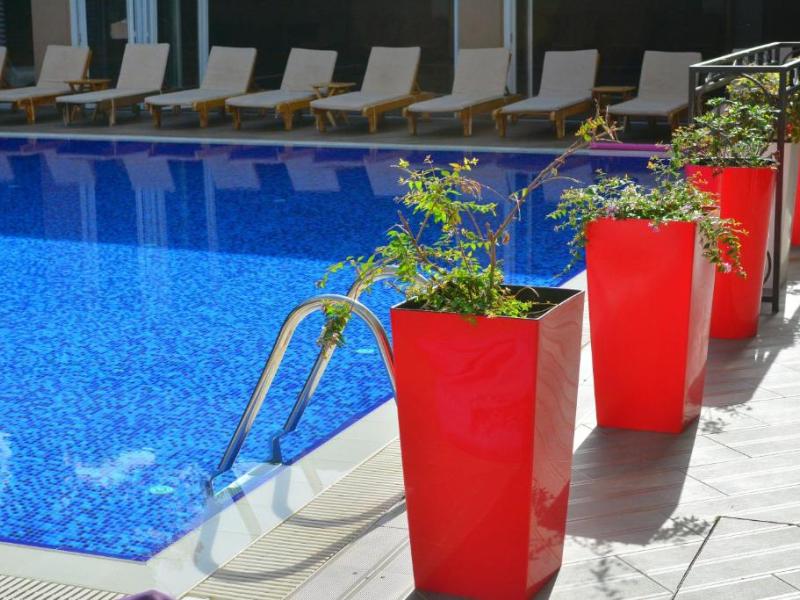 Sandy Beach Resort
