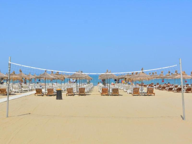 Sandy Beach Resort