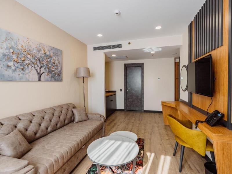 Best Western Plus Batumi
