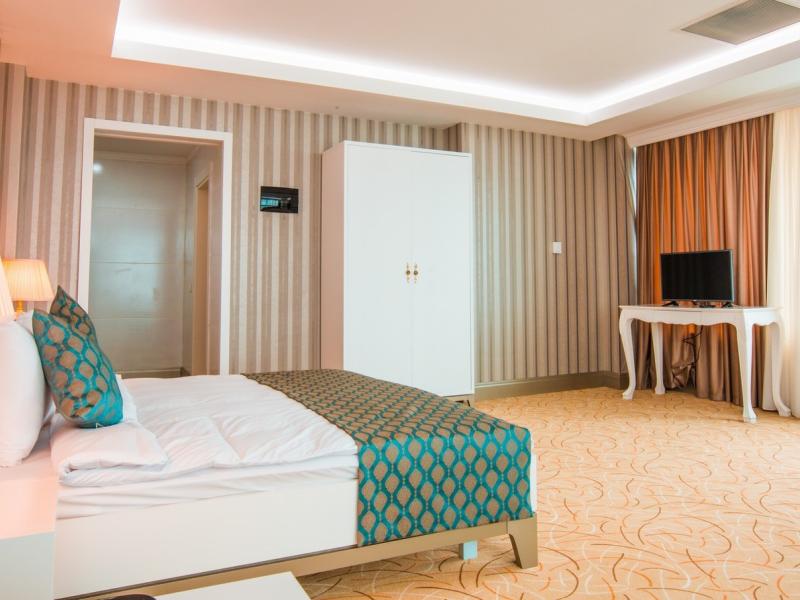 Sumgayit Plaza Hotel