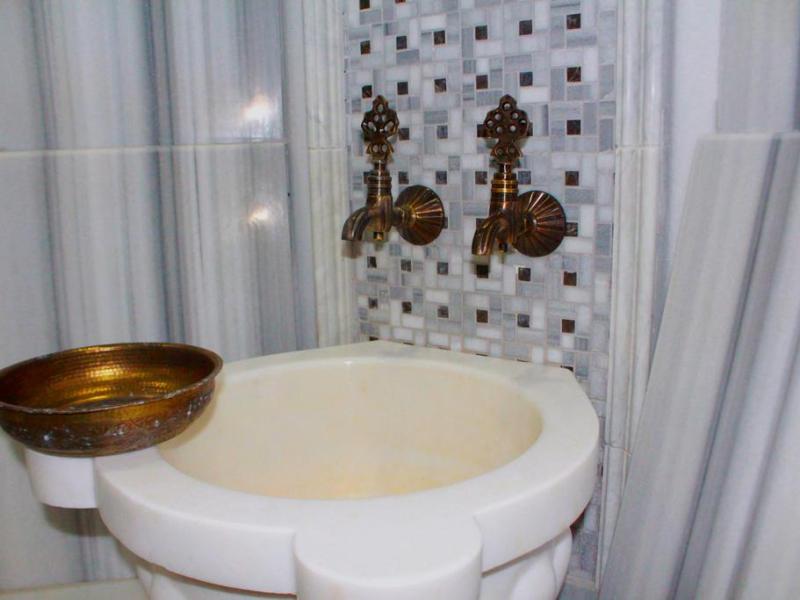 Sumgayit Plaza Hotel