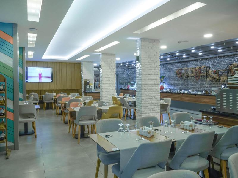 Laren Family Hotel & Spa