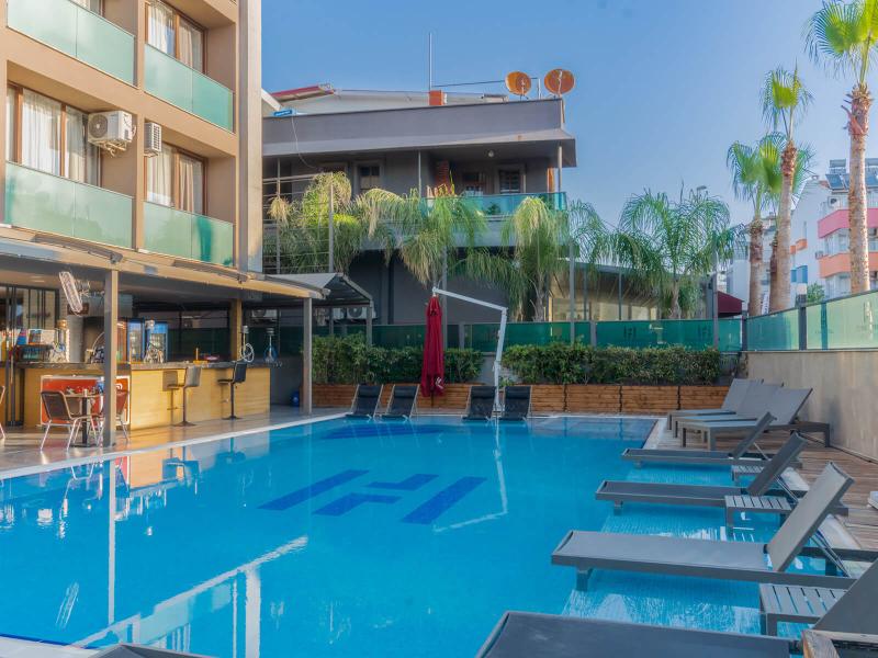 Laren Family Hotel & Spa