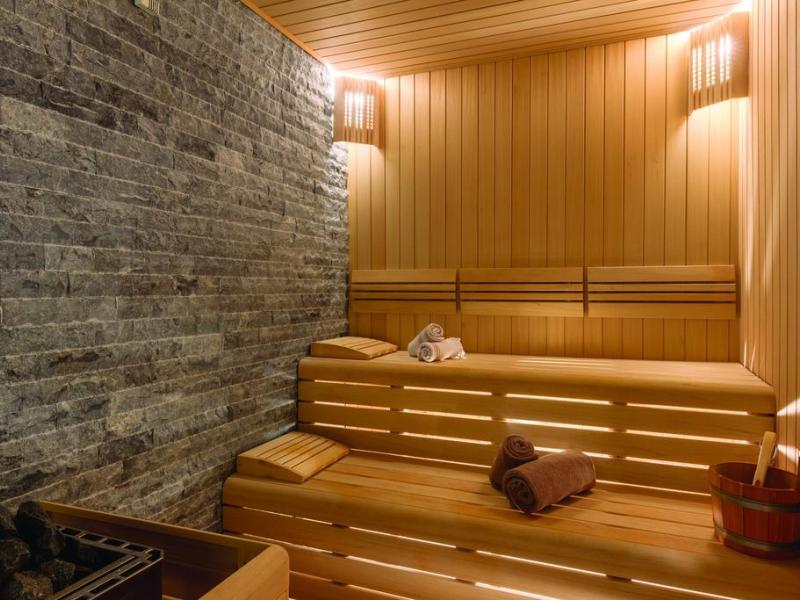 Ramada Hotel & Suites Istanbul Golden Horn