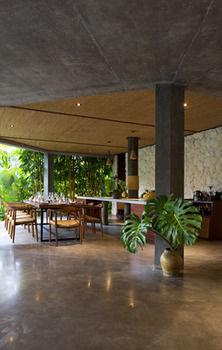 Planta Luxury Villa