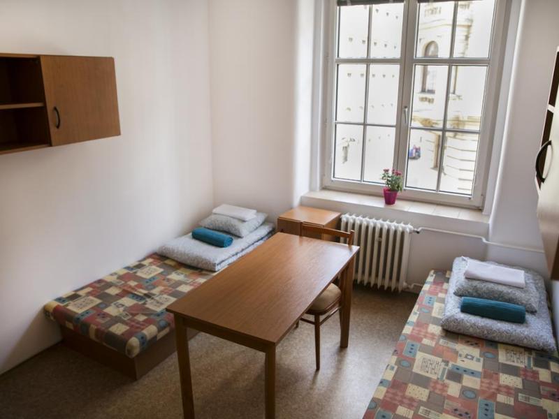 Dizzy Daisy Hostel Praha