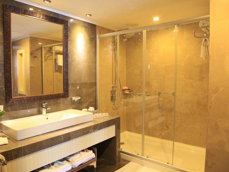 Kolin Hotel