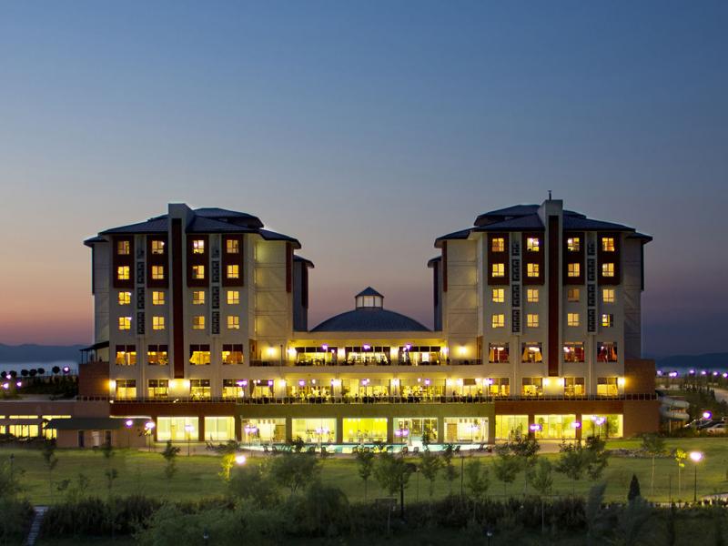 Sandikli Thermal Park Resort Spa & Convention Center