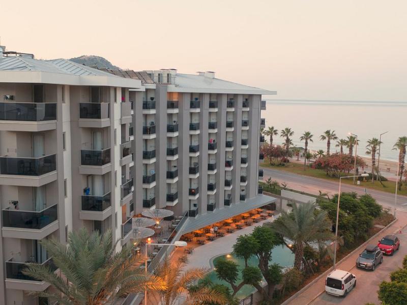 Kleopatra Dreams Beach Hotel