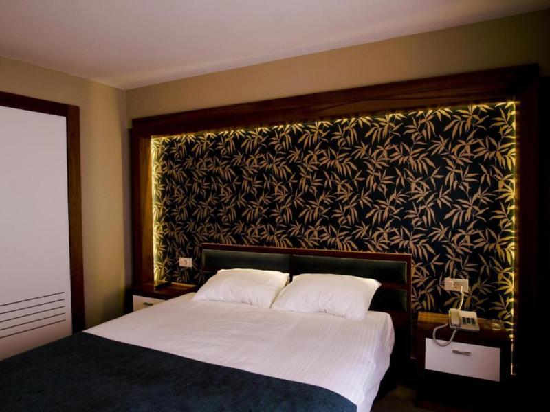 Bella Hotel