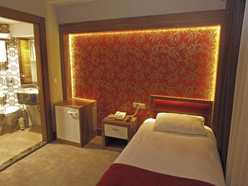 Bella Hotel
