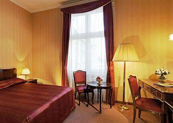 Ensana Grand Margaret Island Health Spa Hotel