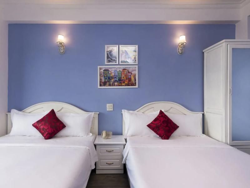 Montana Hotel