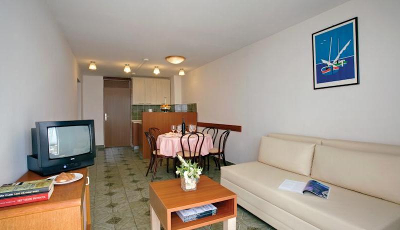 Albona Hotel & Residence