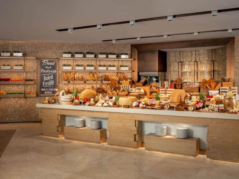 Saadiyat Rotana Resort & Villas