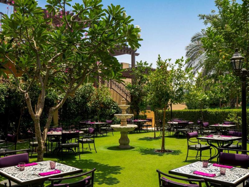 Saadiyat Rotana Resort & Villas