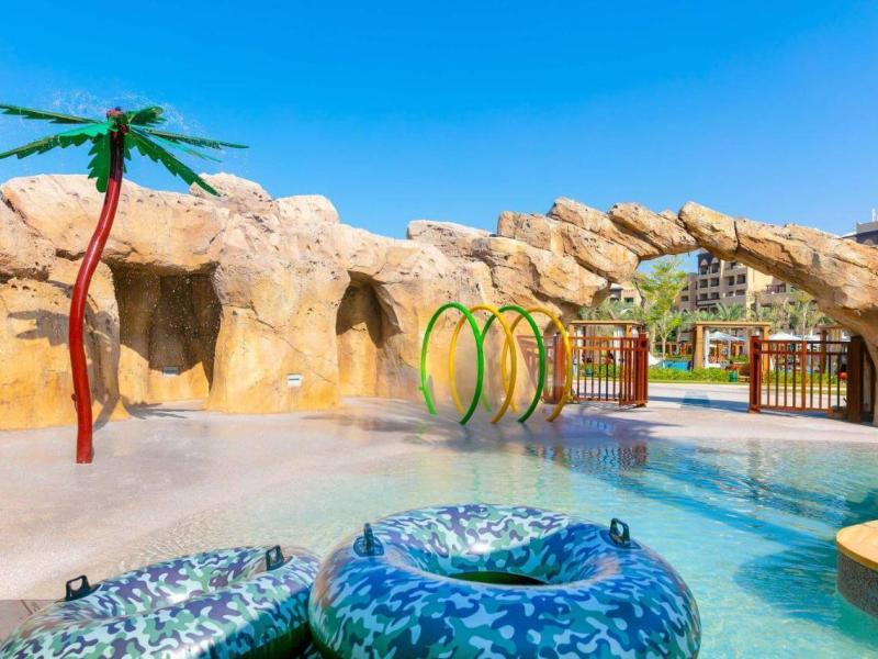 Saadiyat Rotana Resort & Villas