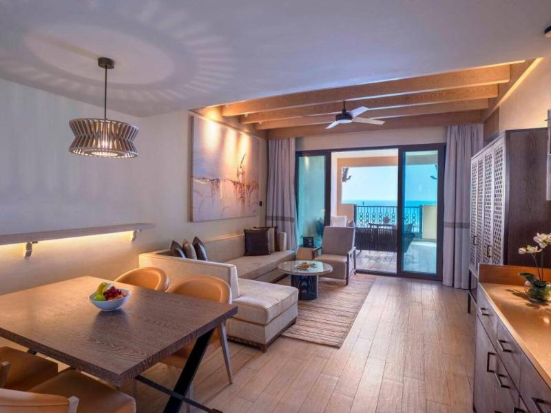 Saadiyat Rotana Resort & Villas