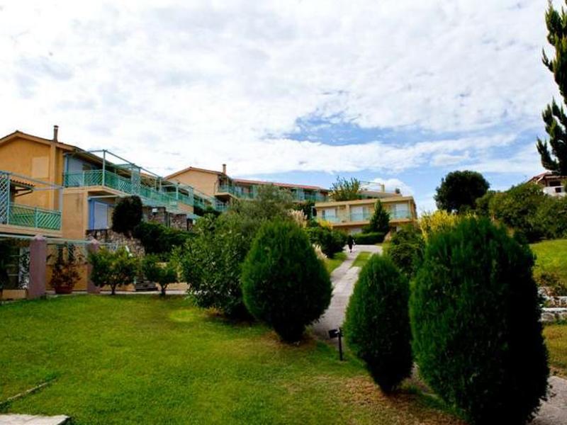 Daphne Holiday Club