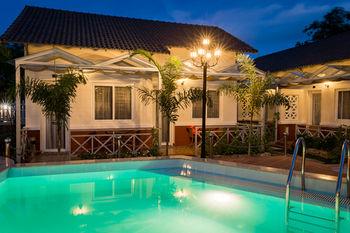 Blue Paradise Resort