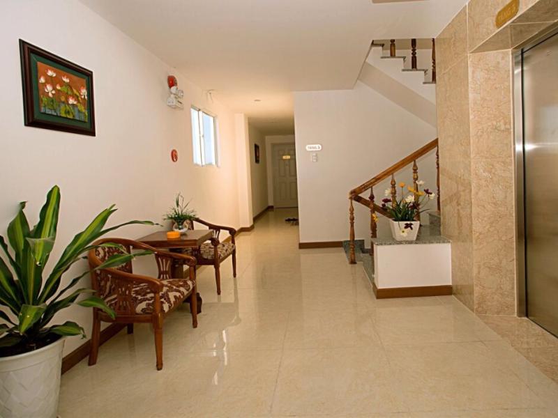 Rex Hotel & Apartment