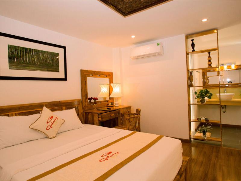 Rex Hotel & Apartment