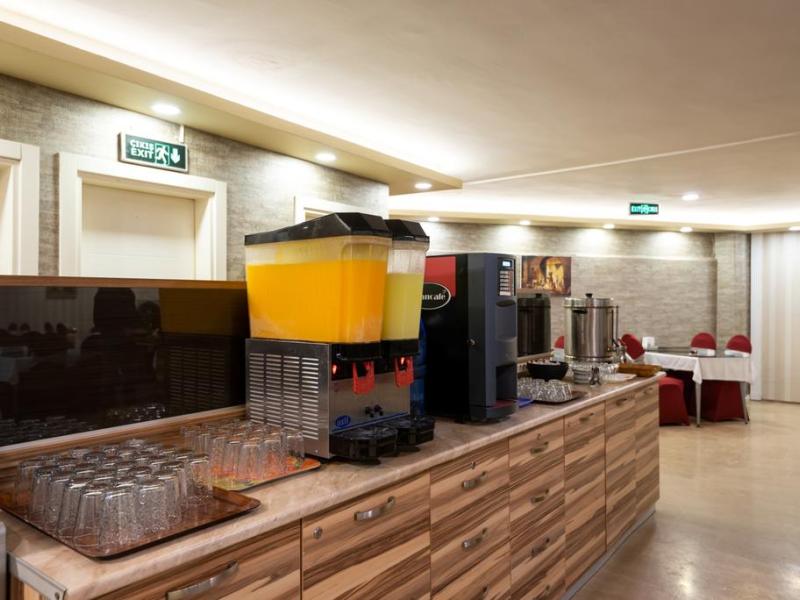 Dinar Hotel
