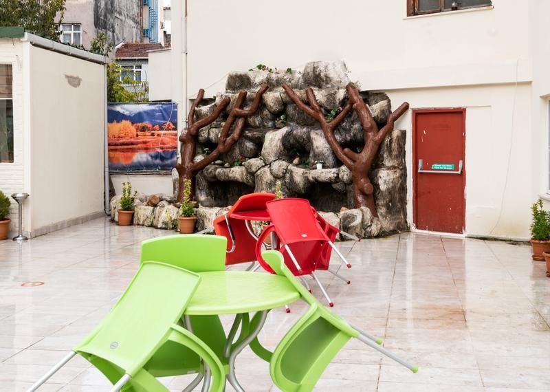 Dinar Hotel