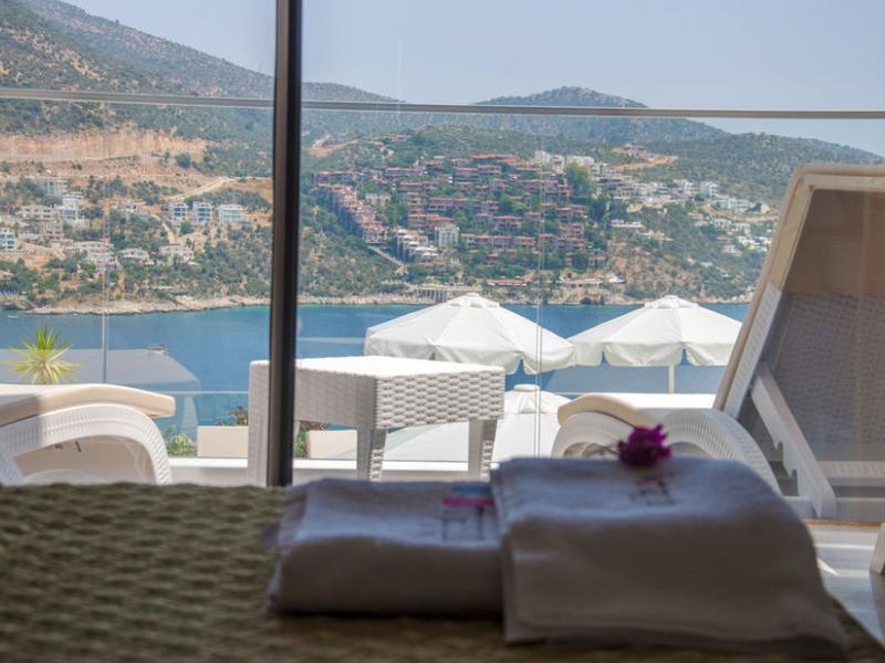 Rhapsody Boutique Hotel