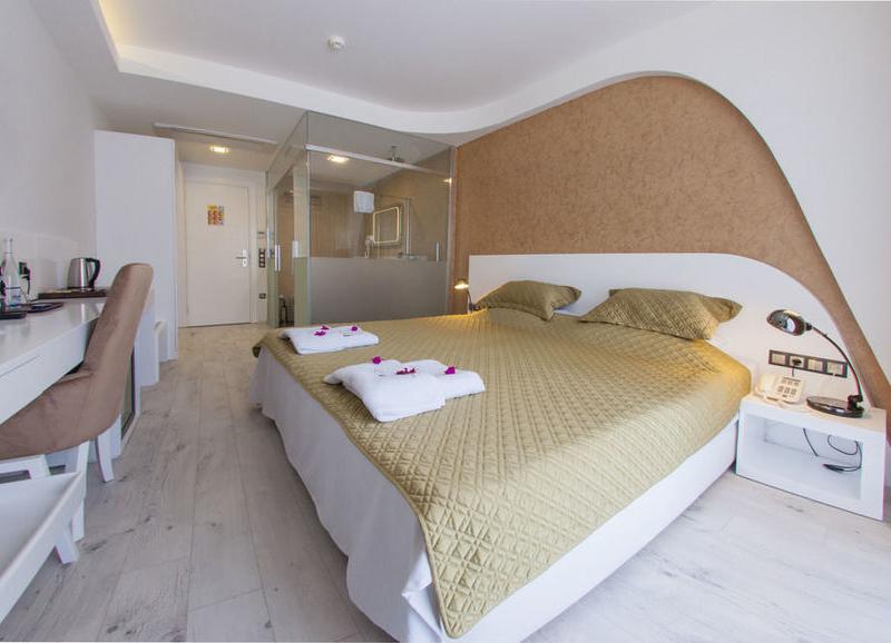 Rhapsody Boutique Hotel