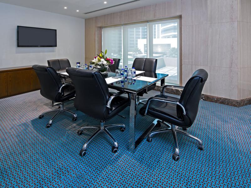 Somewhere Hotel Apartment